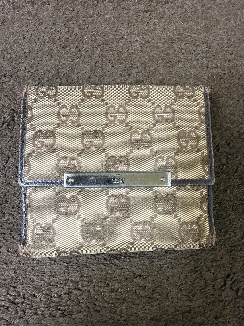 Authentic Gucci Brown & Beige GG Canvas Bifold Wallet with Metal Plate